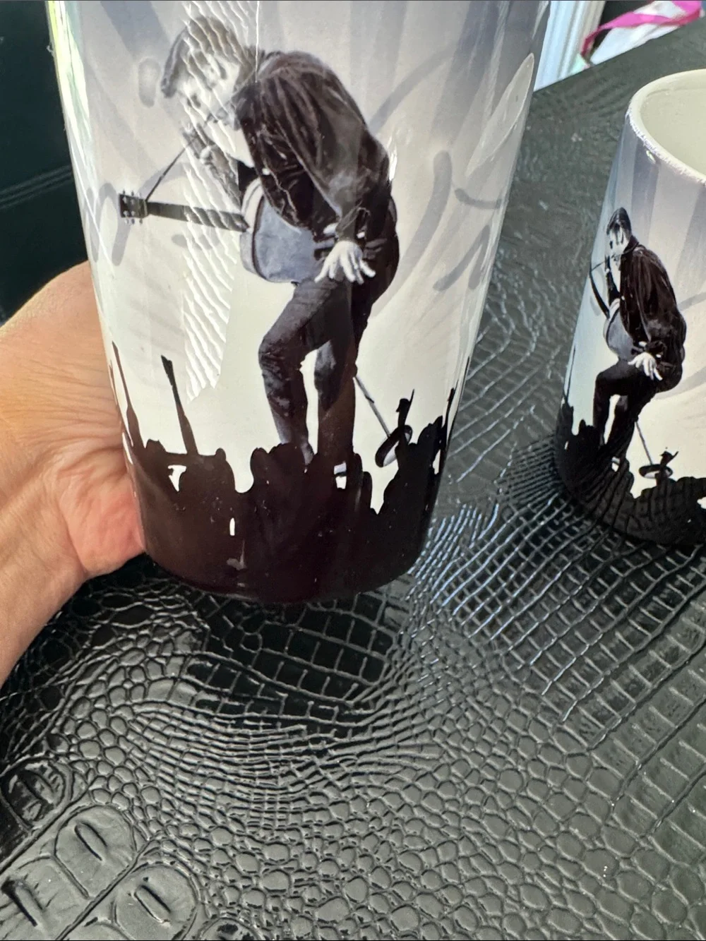 Elvis Presley pair of Music Scene Ceramic Coffee Mug - Black & Gray